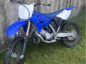 125 YZ