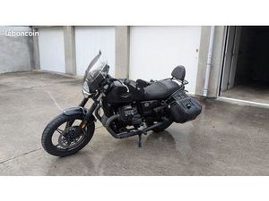 MOTO GUZZI V7 STONE BLACK