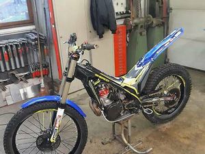 MOTO TRIAL FACTORY 300
