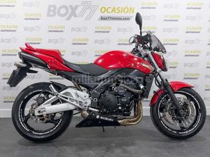 SUZUKI - GSR 600