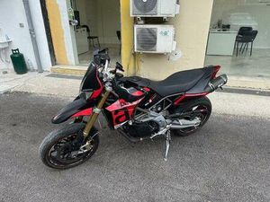 APRILIA APRILIA DORSODURO 750 SUPERMOTARD