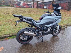 BMW S1000XR