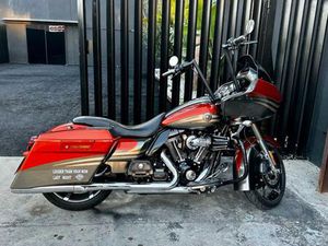 HARLEY-DAVIDSON CVO LIMITED CVO ROAD GLIDE ULTRA