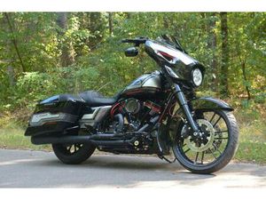 HARLEY-DAVIDSON FLHXSE STREET GLIDE CVO 2020 128