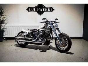 HARLEY-DAVIDSON SOFTAIL CUSTOM FXSTC 210ER CUSTOMIZED