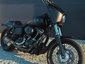HARLEY-DAVIDSON STREET BOB FXDB DYNA 103 CLUB STYLE