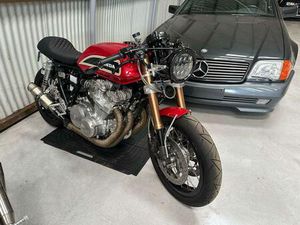 HONDA CB 750 CAFE RACER RESTORATIE VAN 2022