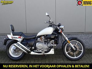 HONDA VF 750 F SUPER MAGNA