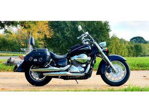 HONDA SHADOW VT750