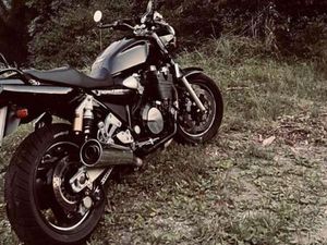 YAMAHA XJR1300