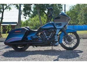 HARLEY-DAVIDSON FLTRXSE ROAD GLIDE CVO 117 2019 10.500KM ONLY