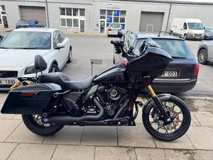 HARLEY-DAVIDSON FLTRXST ROAD GLIDE ST PERFORMANCE BAGGER