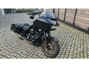 HARLEY-DAVIDSON ROAD GLIDE ST
