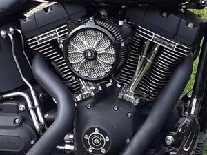 HARLEY-DAVIDSON NIGHT TRAIN