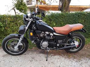 HONDA VF 750 C MAGNA