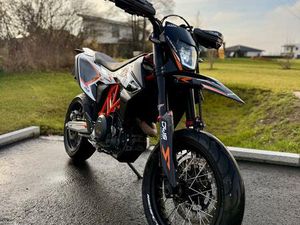 KTM SMCR 690