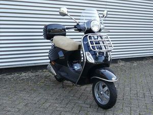 VESPA LX50 4T
