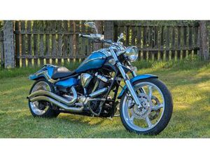 YAMAHA RAIDER XV1900