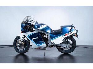 SUZUKI GSX R 1100 GSX 1100 R