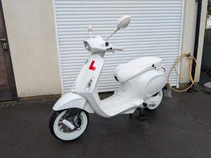PIAGGIO VESPA SPRINT 50 JUSTIN BIEBER MOPED PETROL CVT EURO 5 (3 PS) 49 CC