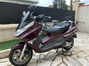 PIAGGIO X8 2005 BORDEAUX 43000 KMS