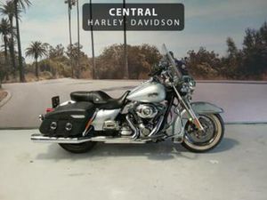 HARLEY-DAVIDSON ROAD KING 1690 FLHRC CLASSIC — MOTOREN | HARLEY-DAVIDSON — MARKTPLAATS