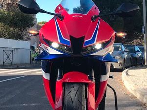 CBR600RR DECEMBRE 2025