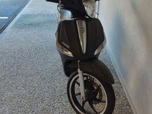 SCOOTER PIAGGIO LIBERTY S