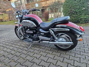 TRIUMPH ROCKET III CLASSIC