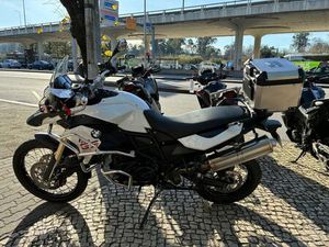 BMW F 850 GS COIMBRA (SÉ NOVA, SANTA CRUZ, ALMEDINA E SÃO BARTOLOMEU)