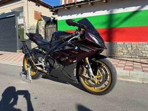 BMW S 1000RR →