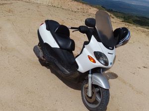 ПИАДЖО Х9 200 КУБИКА →