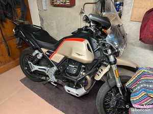 MOTO GUZZI V85 TT TRAVEL 2020