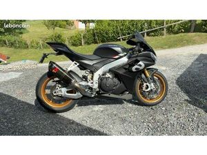 APRILIA RSV4 1100