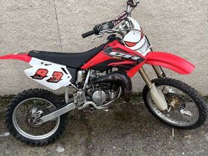 85 CR 2004