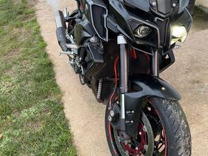 YAMAHA MT10