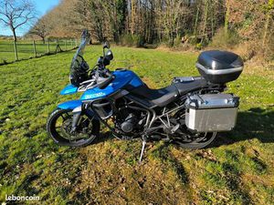 TRIUMPH TIGER 800 XRX