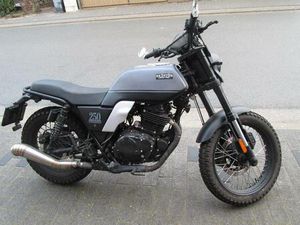 ② MOTO BRIXTON GLANVILLE 250X