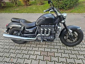 TRIUMPH ROCKET III ROADSTER