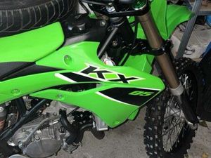 KX 85