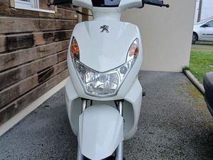 VENDS SCOOTER KISBEE