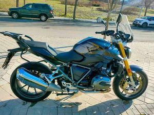 BMW - R 1200 R LC