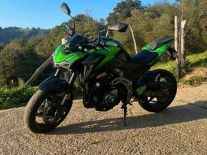 KAWASAKI - Z900