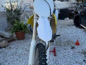 SUZUKI - SUZUKI RMZ 250