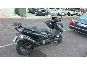 YAMAHA - T-MAX