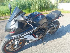 CBR 650R 35KW(LIVRETE) ODIVELAS