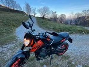 KTM DUKE 690 A2