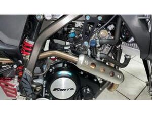 XMF 125 MOTARD PERFORMANCE 4T (2023 - 24)