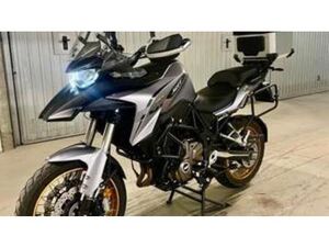 SRT 700 X (2024 - 25)