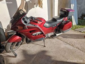 1100 ST PAN EUROPEAN PARFAIT ETAT